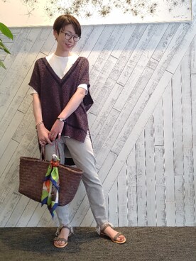 「アイテム（マフラー、グリーン系）」を使った、satchさん（レディース・164cm）の春コーディネート