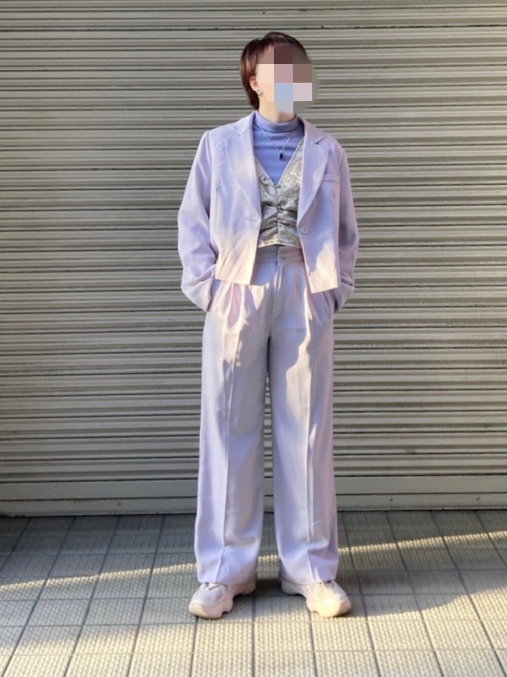 「春コーデ、淡色コーデ、低身長、セットアップ」｜「Re:EDITの[2021S/S COLLECTION][低身長/高身長サイズ有]ハイウエストダブルタックセンタープレススラックスパンツ（スラックス、パープル系）」を使った、ixxxgxxxaさん（レディース・155cm）の春コーディネートの1枚目の写真