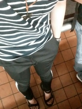 「TRANS CONTINENTS（トランスコンチネンツ）のアイテム（パンツ）」を使った、叶夢さん（メンズ・173cm）の夏コーディネート