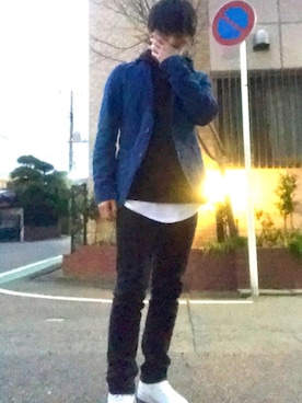 「TOMMY HILFIGER（トミーヒルフィガー）のアイテム（アクセサリー）」を使った、ALEXさん（メンズ・177cm）の冬コーディネート