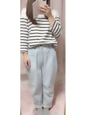 「GU（ジーユー）のアイテム（Tシャツ/カットソー、ホワイト系）」を使った、ちょこめろさん（レディース・150cm）の春コーディネート