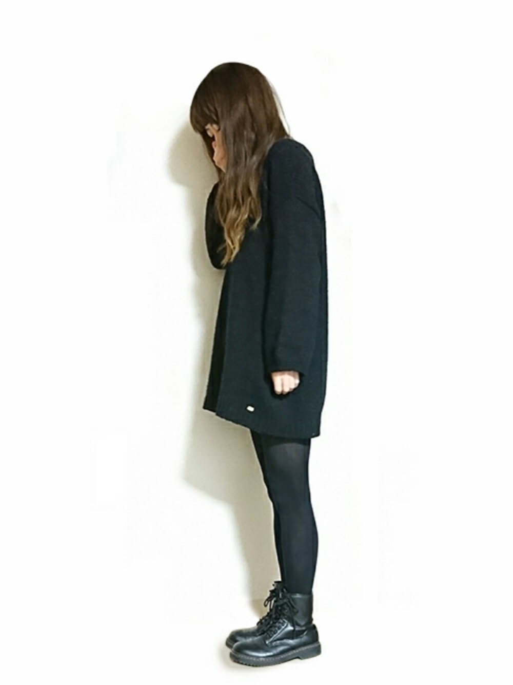 「オールブラック」｜「GUのアイテム（ブーツ、ブラック系）」を使った、mamemomomoさん（レディース・162cm）の春コーディネートの1枚目の写真