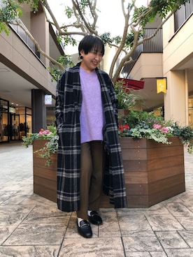 「ラベンダー」｜「アイテム（ステンカラーコート）」を使った、kotomiさん（レディース・147cm）の秋コーディネート
