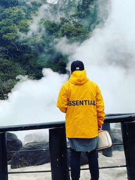 「FOG ESSENTIALS（エフオージーエッセンシャルズ）のアイテム（ナイロンジャケット）」を使った、yohsquedeathさん（メンズ・165cm）の冬コーディネート