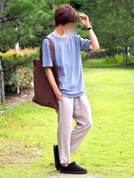 「MHL.」｜「アイテム（アクセサリー）」を使った、じいさん（メンズ・172cm）の秋コーディネート