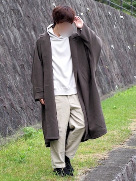「ドルマン」｜「アイテム（ステンカラーコート）」を使った、じいさん（メンズ・172cm）の秋コーディネート