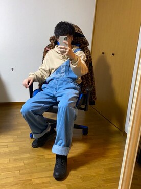 「kutir（クティール）のアイテム（オールインワン・サロペット）」を使った、シュウさん（メンズ・177cm）の秋コーディネート