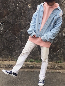 「Guess（ゲス）のアイテム（デニムジャケット）」を使った、シュンさん（メンズ・172cm）の春コーディネート
