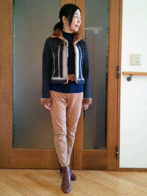 Yuriko使用「UNIQLO（3Dメリノリブモックネックセーター）」的時尚穿搭