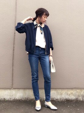 「シルバーシューズ」｜「アイテム（ブルゾン）」を使った、isonさん（レディース・156cm）の春コーディネート