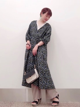「リブスリットストレートパンツ」｜isonさん（レディース・156cm）の夏コーディネート