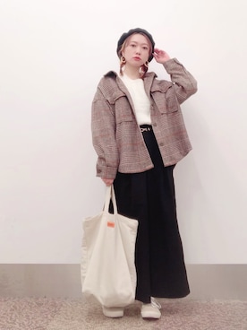 「オールドスクール」｜「アイテム（ミリタリージャケット）」を使った、isonさん（レディース・156cm）の秋コーディネート