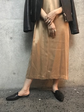 「ADAM ET ROPE'（アダムエロペ）のアイテム（ライダースジャケット）」を使った、岩田里穂さん（レディース・160cm）の秋コーディネート