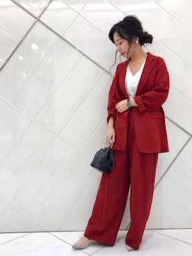 「二次会」｜「アイテム（その他アウター）」を使った、SAKI.さん（レディース・161cm）の春コーディネート