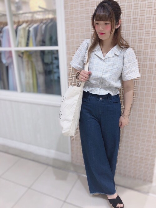 さきめろ Earth Music Ecology Earth Music Ecologyのデニムパンツを使ったコーディネート Wear