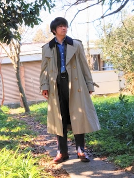 「デニムシャツ」｜「アイテム（トレンチコート）」を使った、こんがり棒さん（メンズ・167cm）の冬コーディネート