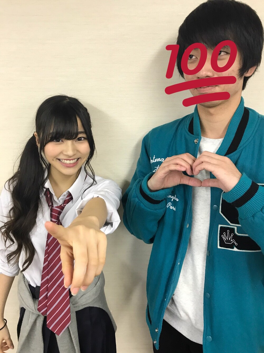 「meritheoniko、制服」｜「gommeのアイテム（ブレスレット、ブラック系）」を使った、めりざおに子さん（メンズ・178cm）の春コーディネートの1枚目の写真
