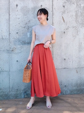 「アイテム（スカート、オレンジ系）」を使った、EYEさん（レディース・160cm）の夏コーディネート