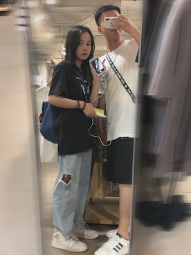 「CONVERSE（コンバース）のアイテム（ショルダーバッグ）」を使った、我真的沒肥さん（メンズ・173cm）の秋コーディネート