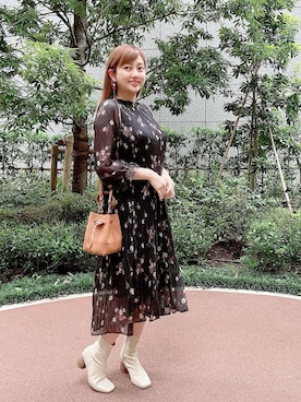 菊地亜美さん（レディース・165cm）の秋コーディネート