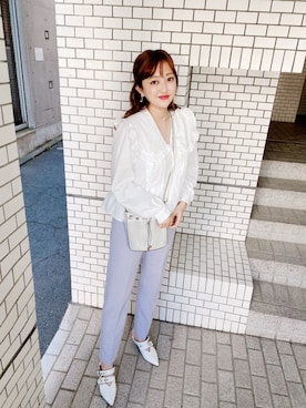 「アイテム（パンプス）」を使った、菊地亜美さん（レディース・165cm・20代）の春コーディネート