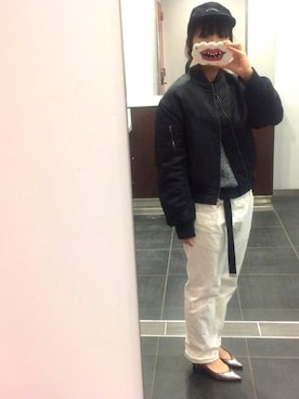 「WC（ダブル シー）のアイテム（MA-1）」を使った、さかうちさん（レディース・159cm）の冬コーディネート