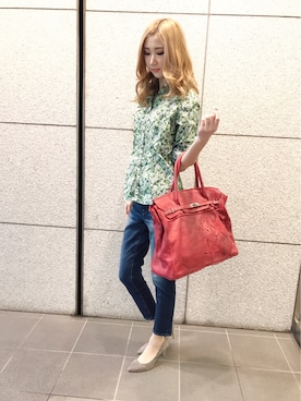 「PARADIS COULEUR（パラディクルール）のアイテム」を使った、4onさん（レディース・168cm）の春コーディネート