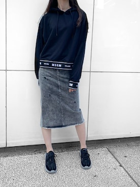 「MSGM（エムエスジーエム）のアイテム（パーカー）」を使った、4onさん（レディース・168cm）の夏コーディネート