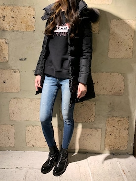 「MSGM（エムエスジーエム）のアイテム」を使った、4onさん（レディース・168cm）の秋コーディネート