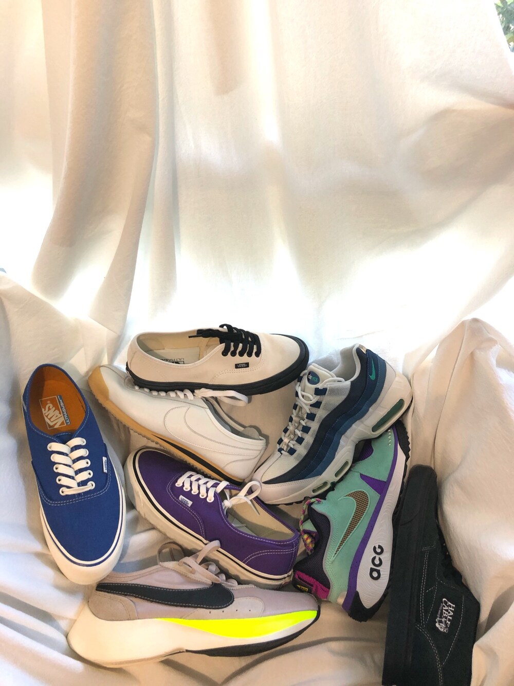 「春コーデ、VANS、NIKE、NIKE AIR MAX、NIKEACG、VANS OLDSKOOL、VANS VAULT、大学生」｜「popokaiのアイテム（その他、グレー系）」を使った、POPOKAI⚡️さん（メンズ・175cm）の春コーディネートの1枚目の写真