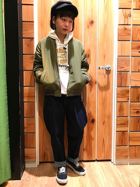 「アイテム（MA-1）」を使った、やまとさん（レディース・153cm）の冬コーディネート