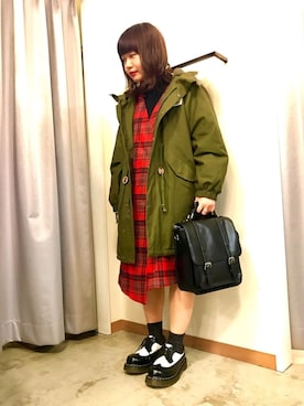 「アイテム（モッズコート）」を使った、やまとさん（レディース・153cm）の秋コーディネート