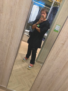 「IMMENSE（イメンス）のアイテム」を使った、Him Pangさん（メンズ・181cm）の秋コーディネート