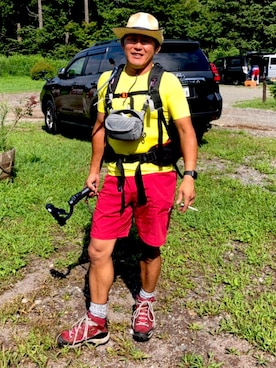 「アイテム（ボディバッグ/ウエストポーチ、シルバー系）」を使った、Minominoさん（メンズ・171cm）の秋コーディネート