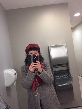 Xinyi Liさんのコーディネート