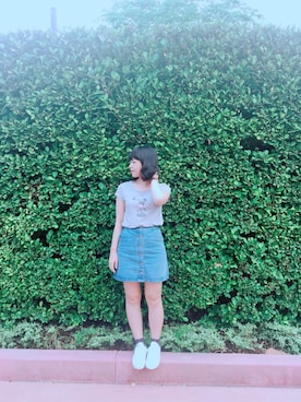 「PAZZO（パッゾ）のアイテム（Tシャツ/カットソー、グレー系）」を使った、Irisさん（レディース）の夏コーディネート
