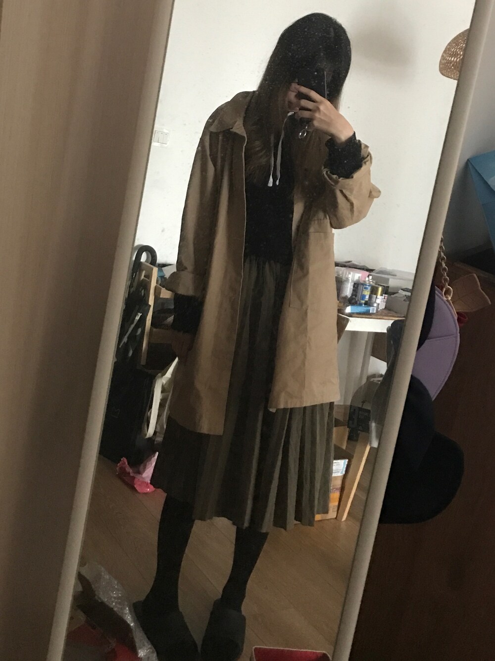 「iTのアイテム（スカート、グリーン系）」を使った、jjwongさん（レディース・168cm）の秋コーディネートの1枚目の写真