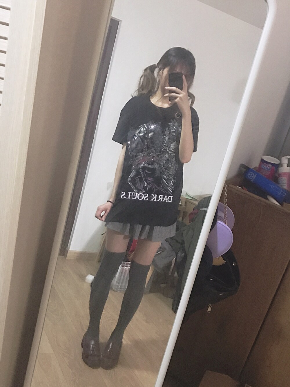 「GAYAのアイテム（Tシャツ/カットソー、ブラック系）」を使った、jjwongさん（レディース・168cm）の夏コーディネートの1枚目の写真