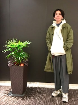 「JUNRED（ジュンレッド）のアイテム（ステンカラーコート）」を使った、tmkさん（メンズ・168cm）の冬コーディネート