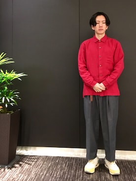 「JUNRED（ジュンレッド）のアイテム（トップス）」を使った、tmkさん（メンズ・168cm）の春コーディネート