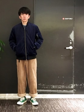 「JUNRED（ジュンレッド）のアイテム（MA-1）」を使った、tmkさん（メンズ・168cm）の秋コーディネート