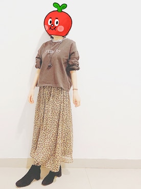 「bye bye（バイバイ）のアイテム（トップス）」を使った、桃酱酱酱酱酱酱酱さん（レディース・161cm）の秋コーディネート