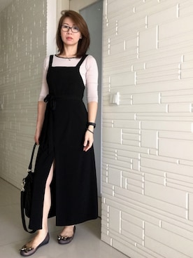 「H&M」｜「アイテム（つなぎ/オールインワン）」を使った、chalinnさん（レディース・165cm）の春コーディネート