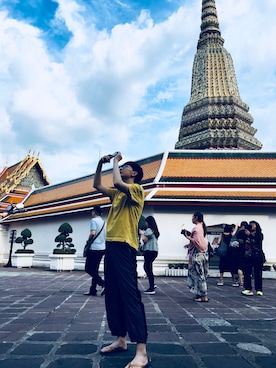 「travel」｜「アイテム（スリッポン）」を使った、我是你柒爷_さん（レディース・170cm）の秋コーディネート