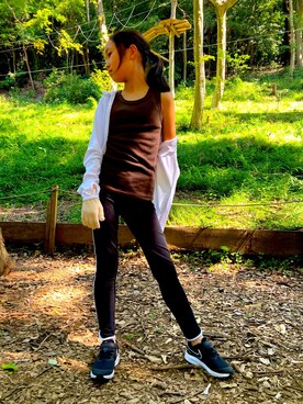 「アイテム（タンクトップ、ブラウン系）」を使った、aco さん（キッズ・140cm）の夏コーディネート
