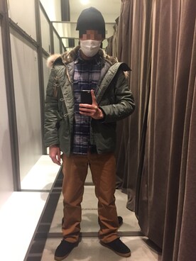 婆さんたまにはアンタが芝刈りに行ってくれさんのコーディネート