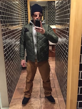 婆さんたまにはアンタが芝刈りに行ってくれさんのコーディネート