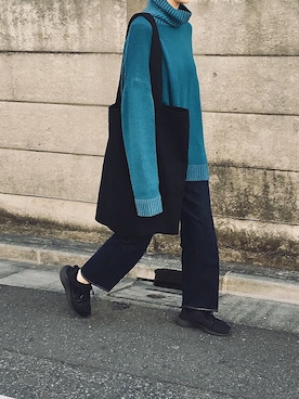 「ATON（エイトン）のアイテム（バッグ）」を使った、Ayaさん（レディース・173cm）の冬コーディネート