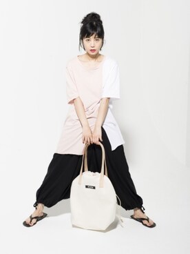 「s'yte（サイト）のアイテム（バッグ）」を使った、IZUMI さん（レディース・163cm）の秋コーディネート