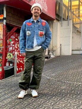 「AVIREX（アヴィレックス）のアイテム（デニムジャケット）」を使った、Junichiさん（メンズ・180cm）の冬コーディネート